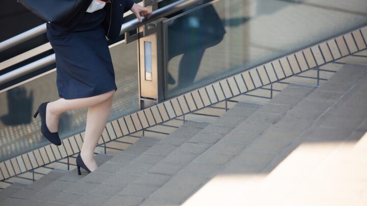 “ながら筋トレ”で忙しい毎日でもOK！家事や通勤中にできる簡単メソッド